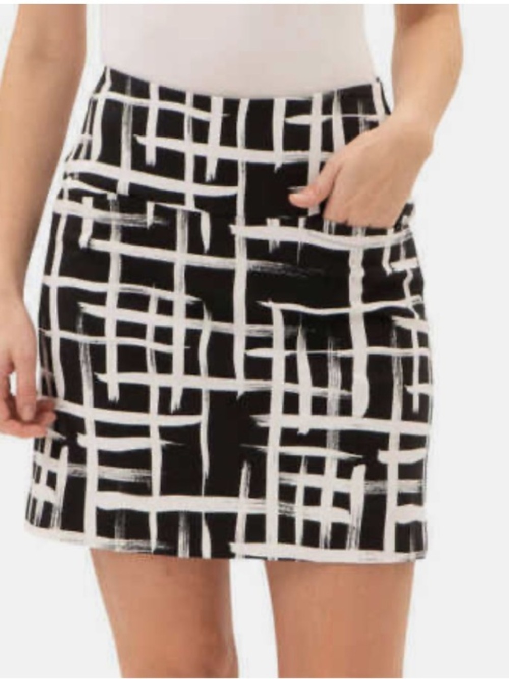 S.C. & Co. Geometric Print Tummy Control Skort with pockets size XL